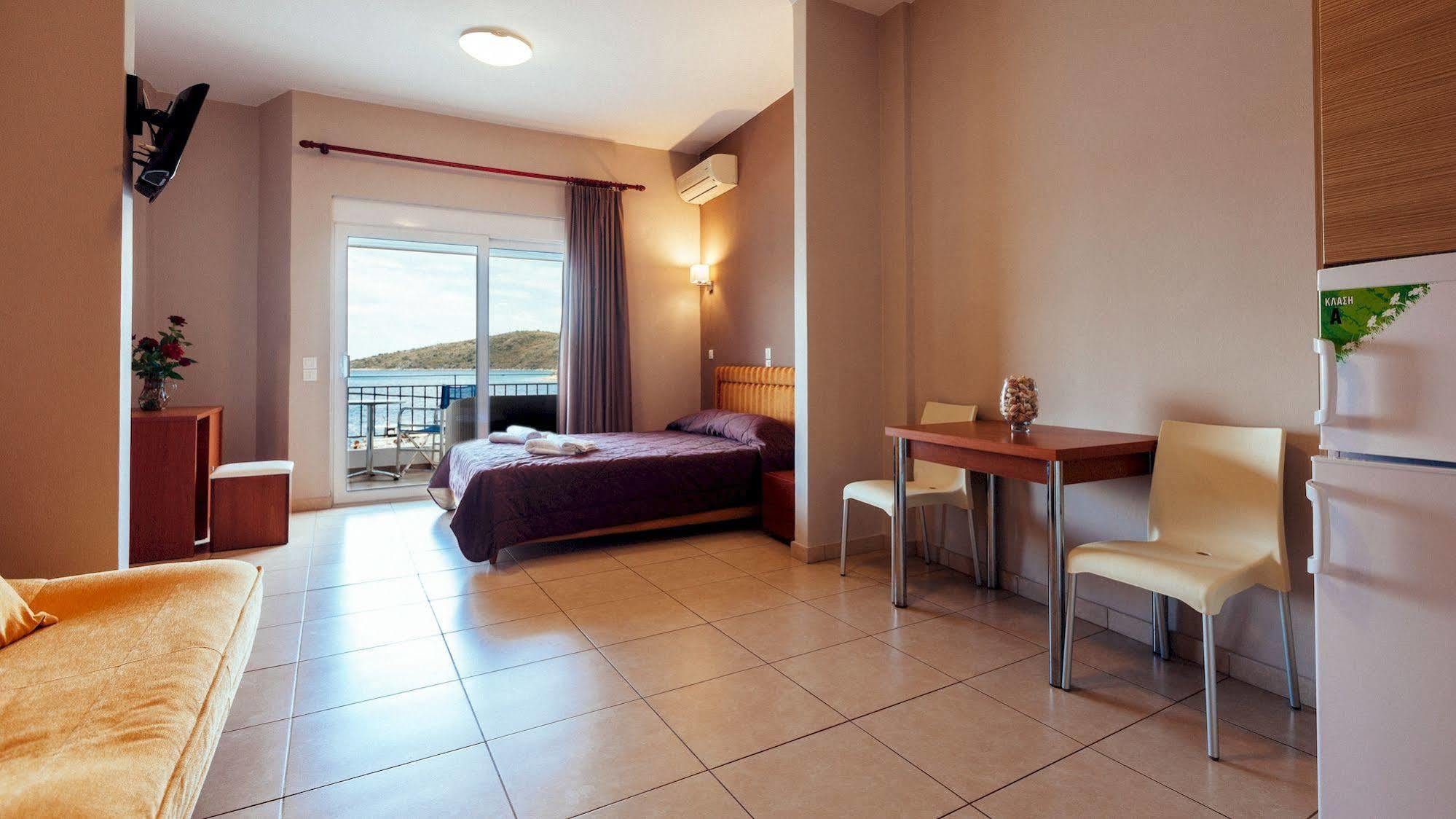 Hotel Apanema Vivári Extérieur photo